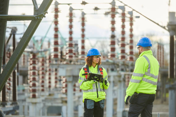 Best Affordable Electrician  in Hartshorne, OK